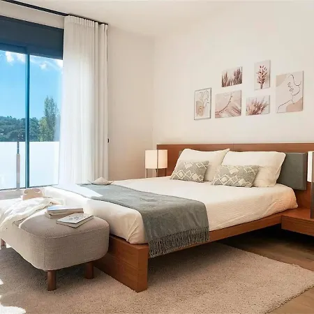 Vila Moderna U Mostaru Blizu Starog Mosta I Centra
